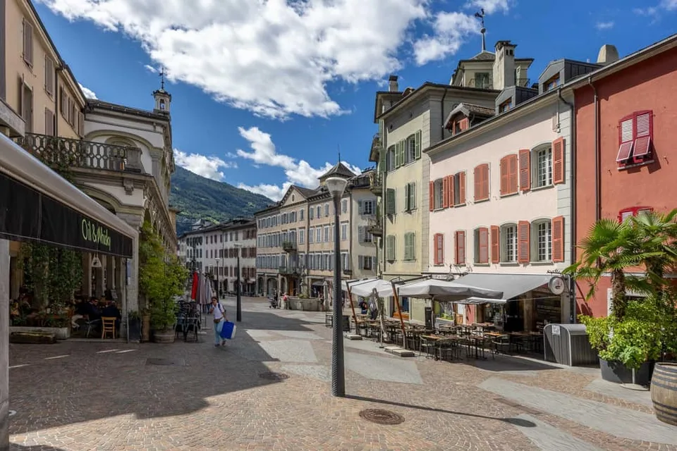 Renommiertes Restaurant im Herzen der Altstadt - Verkauf mit den Mauern