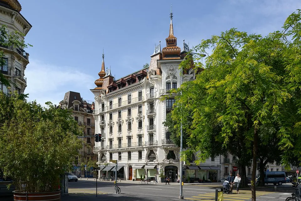 Arcade louée à La Maison des Paons