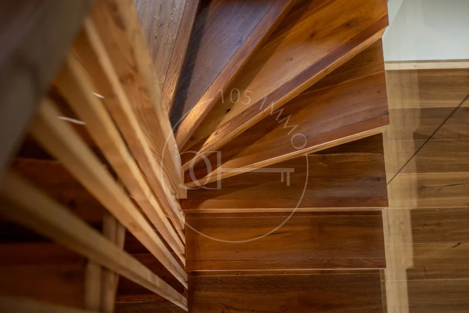 MEGÈVE: Magnifico chalet bifamiliare completamente ristrutturato