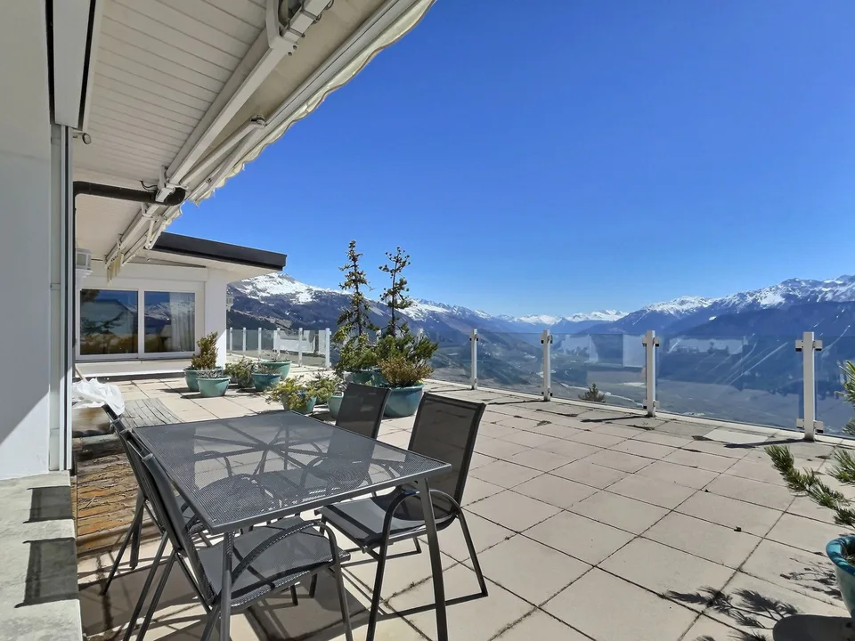 Bel attique d'exception avec vue panoramique sur les Alpes - 7.5 pièces - Crans-Montana