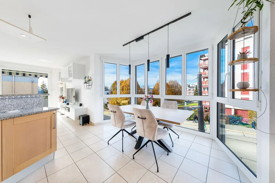 4,5-Zimmer-Wohnung in der Nähe von Annehmlichkeiten - Vermietet verkauft