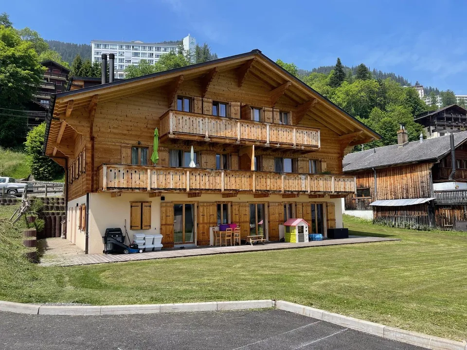Duplex 5.5 pièces 127 m2