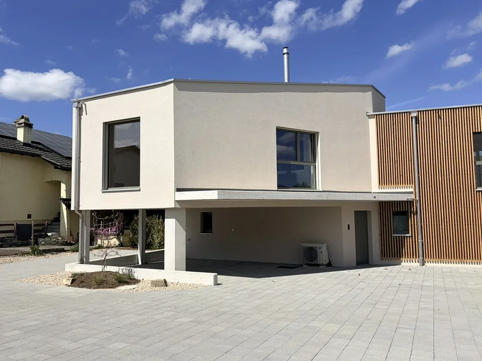 Villa, Rossemaison - 960000
