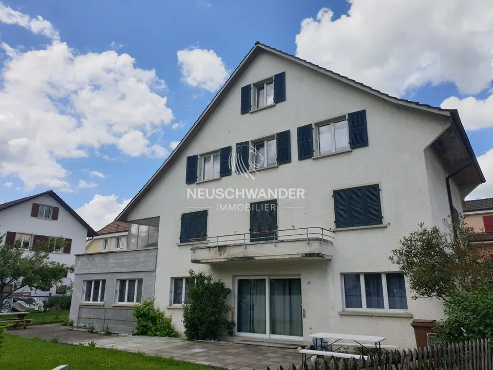 À vendre à Bassecourt maison locative de 4 appartements