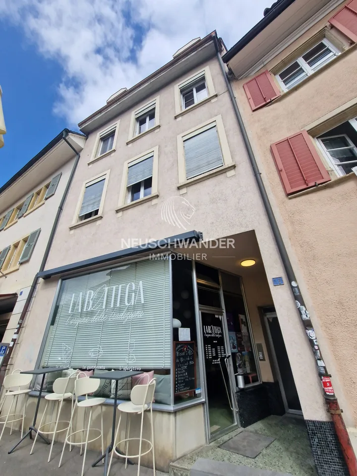 Ertragsgebäude mit 4 Wohnungen und 1 Restaurant in Delémont – Foto 8 von 8
