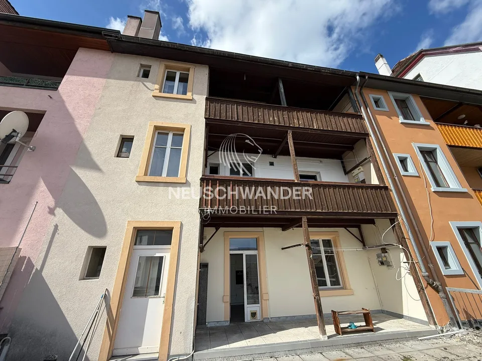À vendre à Moutier immeuble de 1 commerce et 3 appartements
