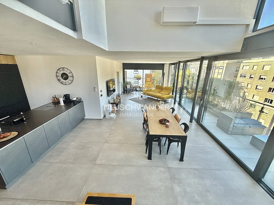 Attico di prestigio duplex di 6,5 locali in vendita a Delémont