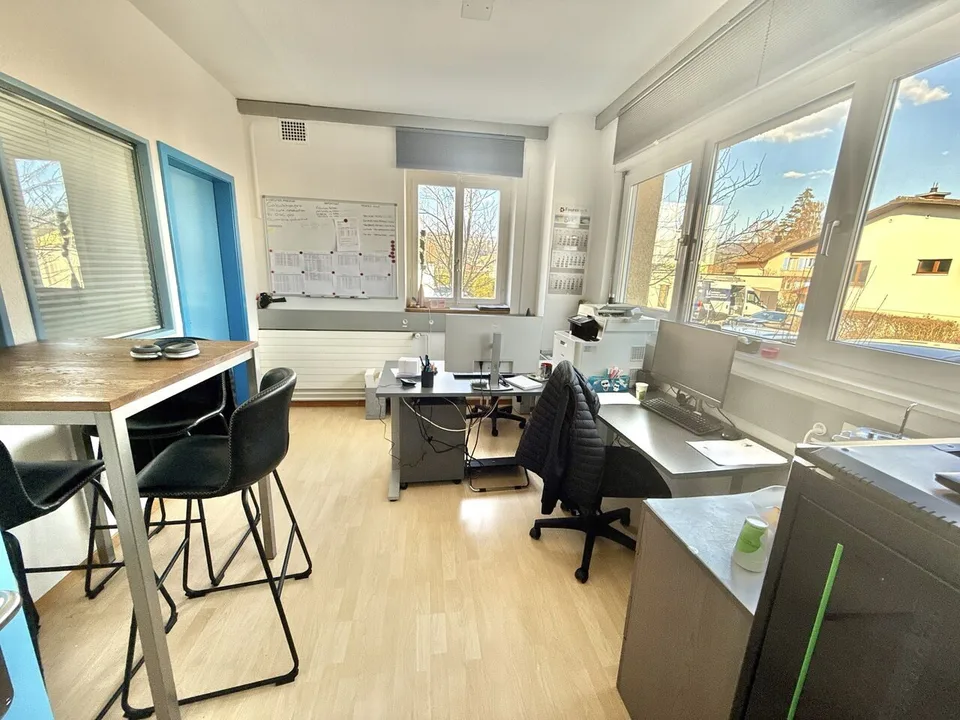 In vendita a Bassecourt ampio laboratorio di lucidatura con 10 stanze – foto 11 di 13