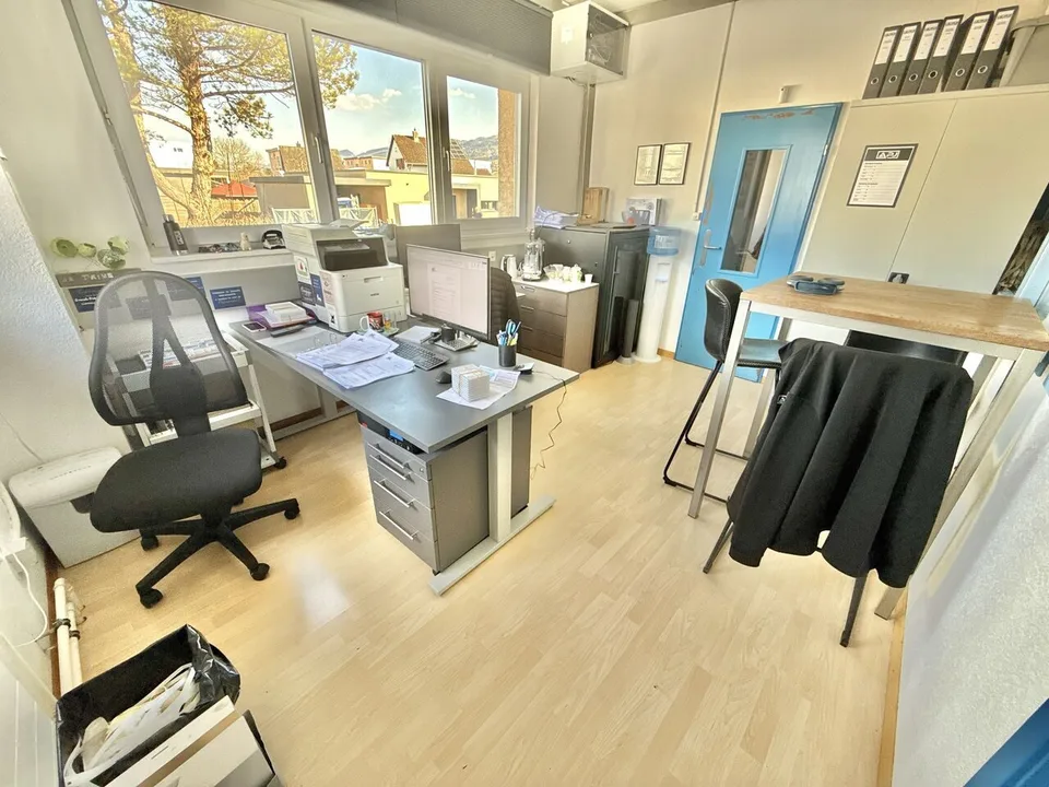 In vendita a Bassecourt ampio laboratorio di lucidatura con 10 stanze – foto 10 di 13