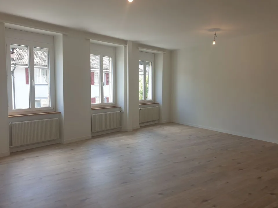 In vendita edificio con 4 appartamenti e 1 attività situato a Delémont – foto 10 di 13