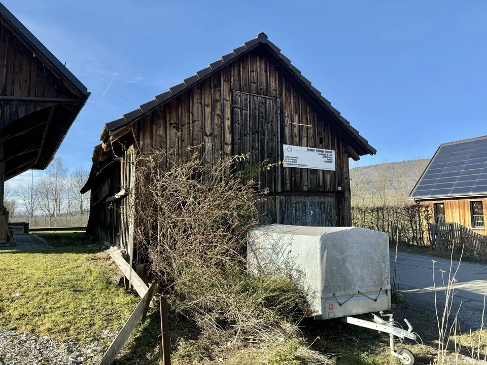 In vendita casa familiare di 5,5 stanze da ristrutturare a Corban – foto 11 di 12
