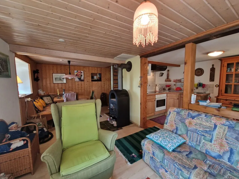 Charmantes Ferienhaus mit 3,5 Zimmern in Pleigne zu verkaufen – Foto 7 von 13