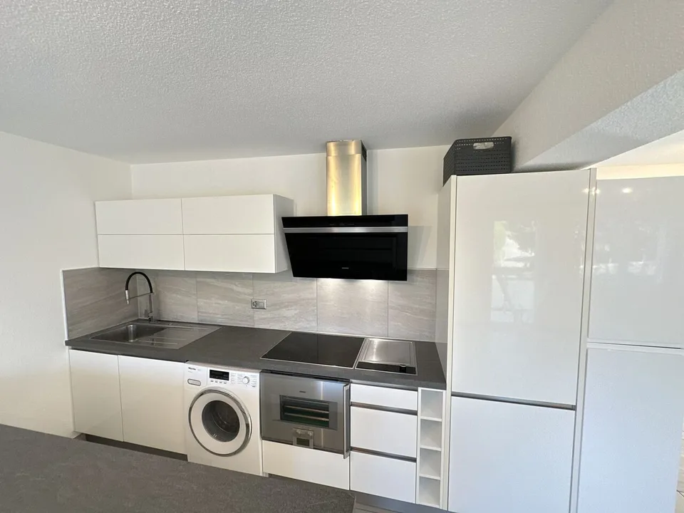 Schönes Gebäude mit 8 renovierten Wohnungen zu verkaufen in Courgenay