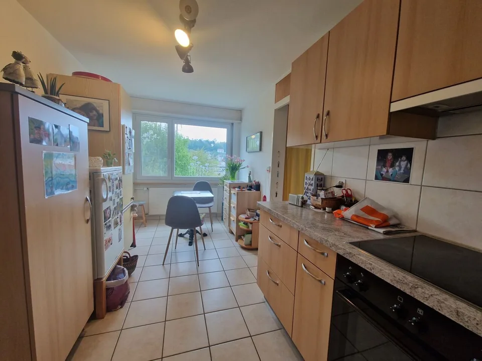 Un bel appartamento di 4,5 locali a Porrentruy con ascensore e balcone