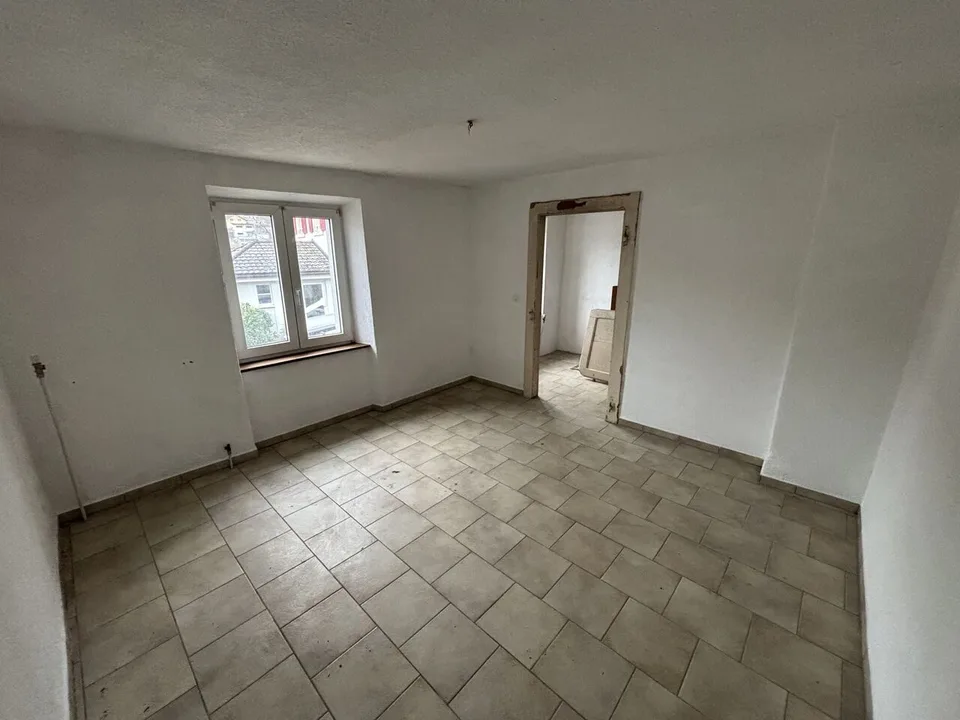 Zu verkaufen Haus zu renovieren mit 4,5 Zimmern in Courchavon