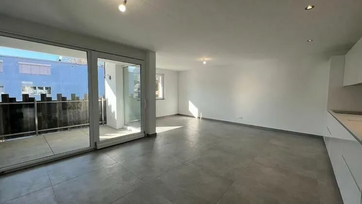 Bellissimo appartamento moderno di 3,5 locali in vendita a Courgenay