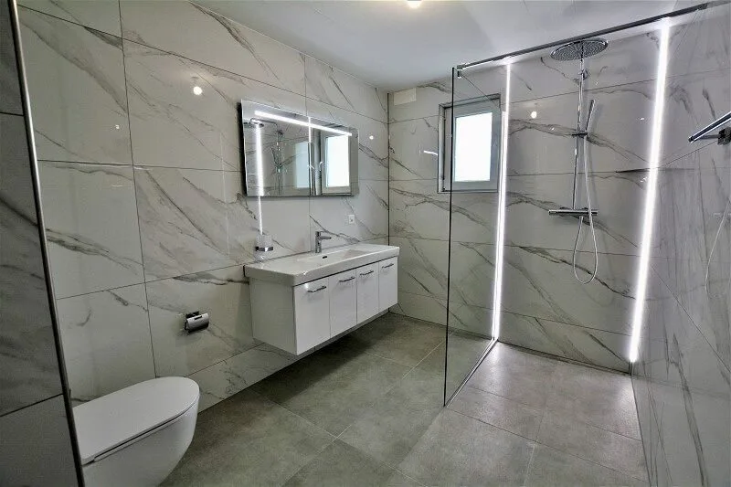 Bellissimo appartamento moderno di 3,5 locali in vendita a Courgenay