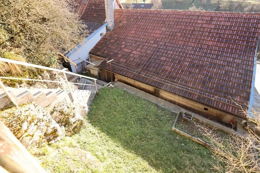 Zu verkaufen Familienhaus mit 5,5 Zimmern zur Renovierung in Fregiécourt – Foto 12 von 13