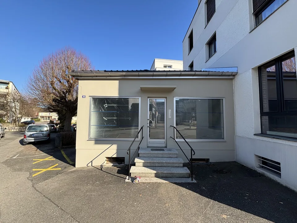 Local commercial de 3 pièces à vendre à Porrentruy
