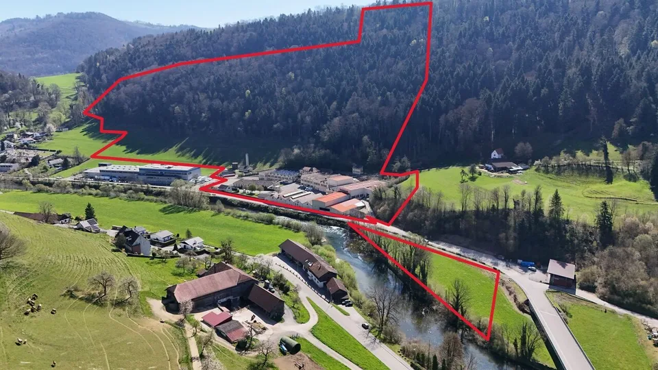 Zu verkaufen in St-Ursanne Industriegebiet mit vermieteten Flächen