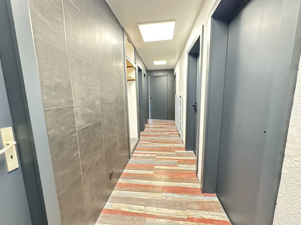 House – photo 9 of 10