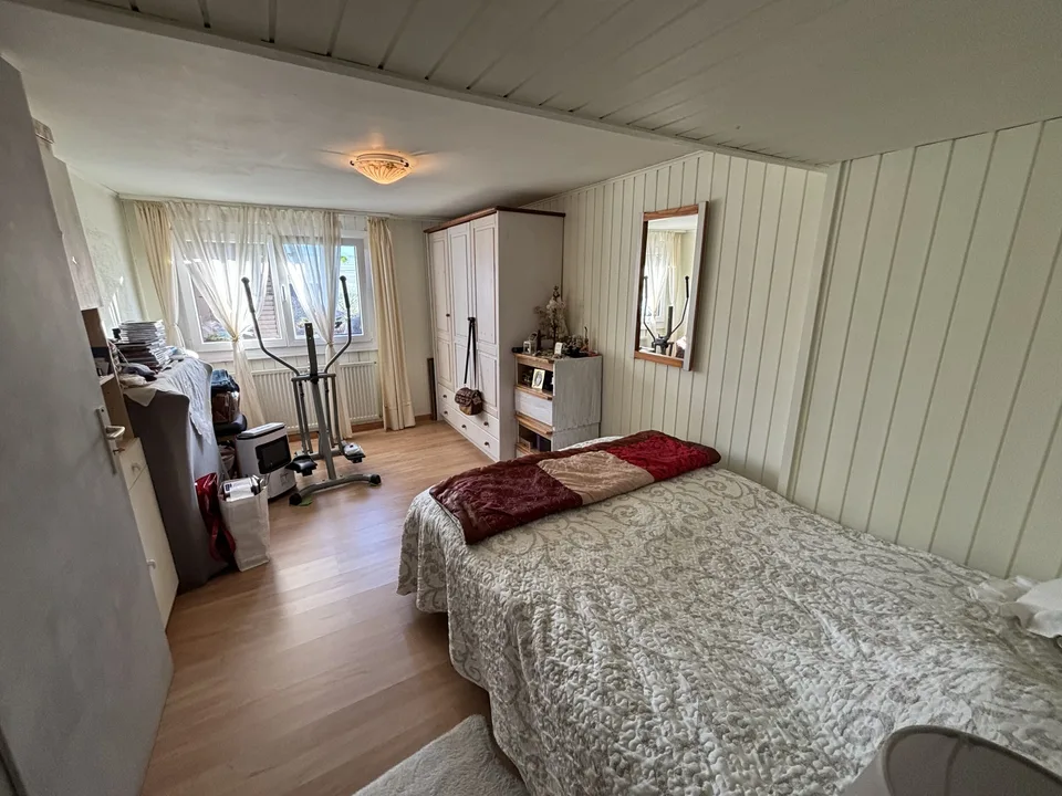 House – photo 7 of 10