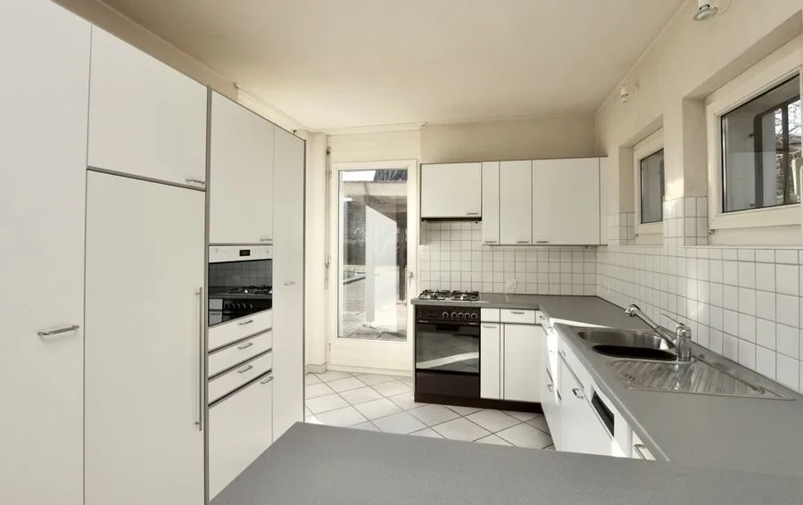 Architektenvilla mit 9 Zimmern in Porrentruy – Foto 11 von 13