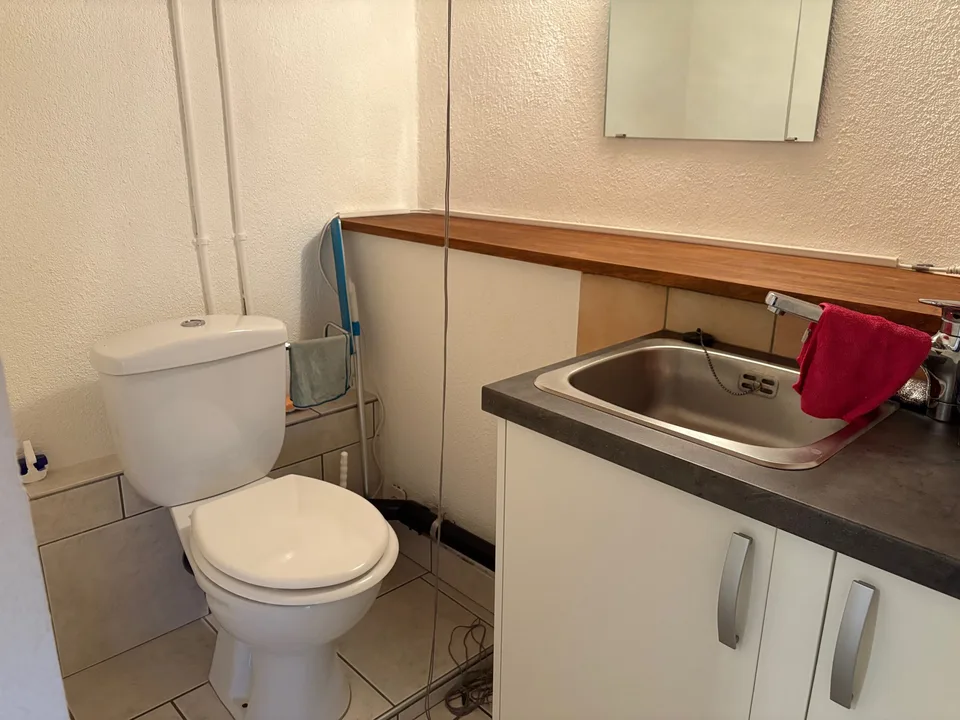 Edificio con 4 appartamenti e 1 spazio commerciale in vendita a Porrentruy – foto 13 di 13