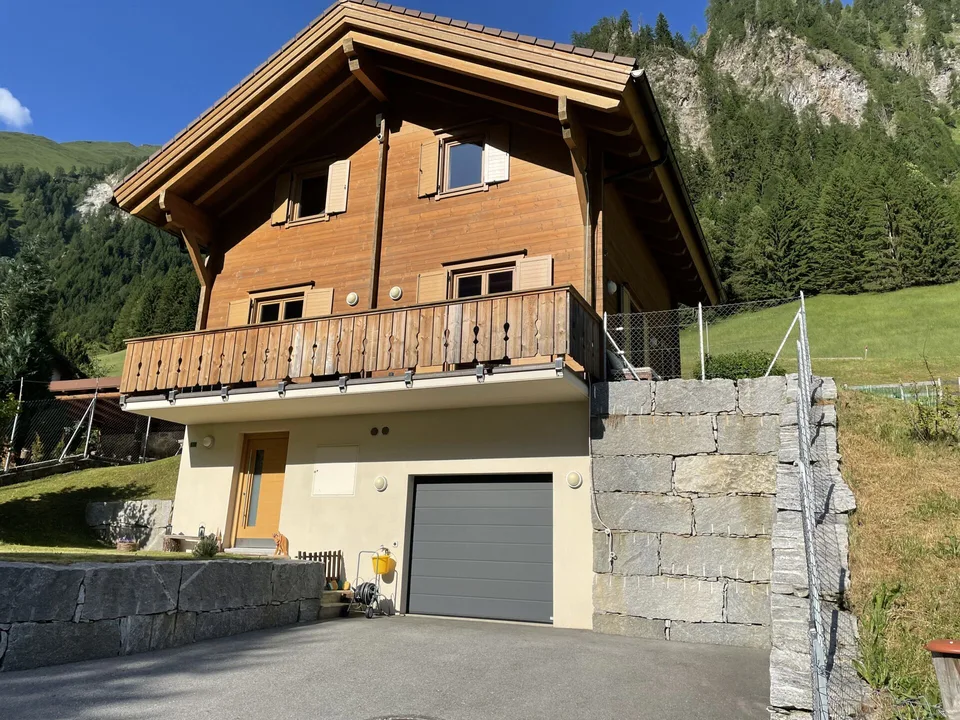 Bellissimo chalet con vista libera sulle montagne