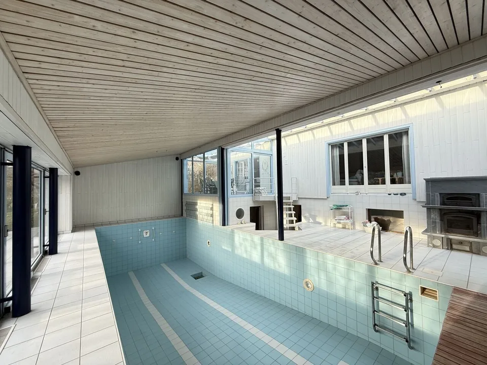 Villa con 6,5 stanze su un terreno di 1.170 m² in vendita a Courcelon