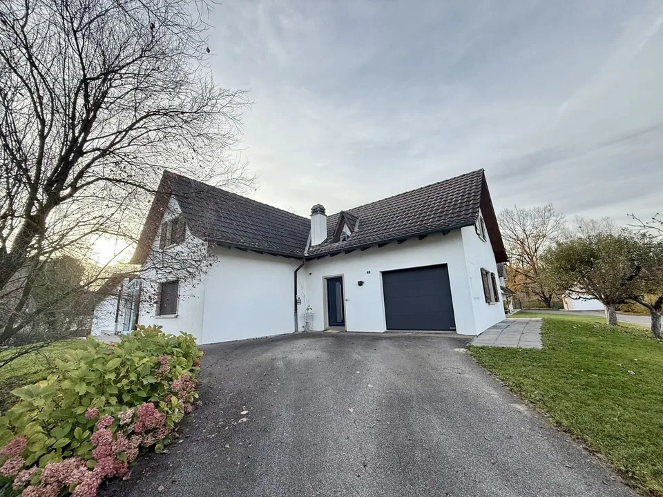Villa con 6,5 stanze su un terreno di 1.170 m² in vendita a Courcelon