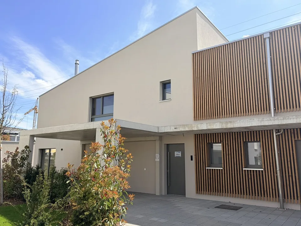 Villa, Rossemaison - 970000