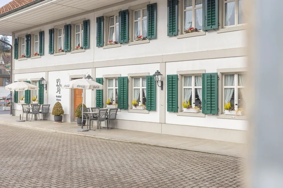 Ristorante di campagna distintivo con potenziale di riconversione