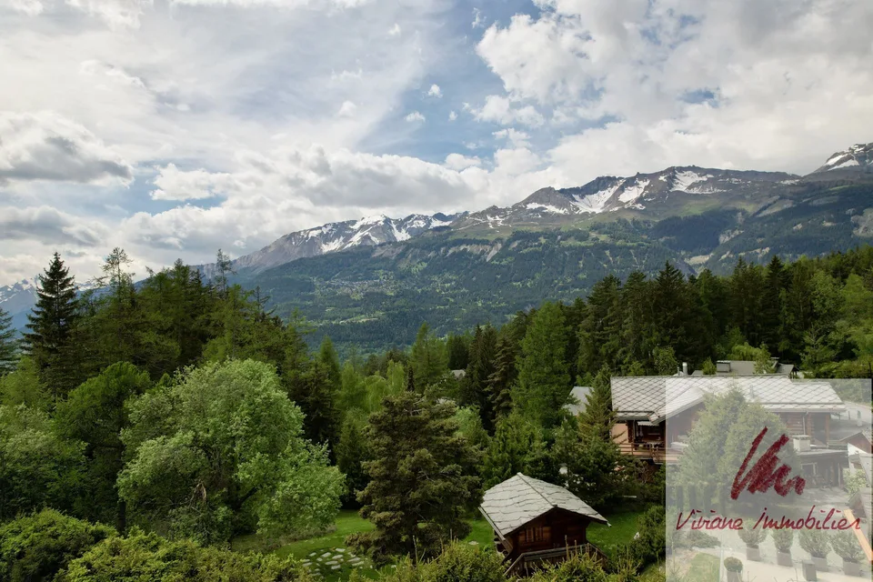 Magnifica opportunità in un quartiere residenziale bucolico, progetto di ampliamento di un lussuoso chalet tra Lens e Crans