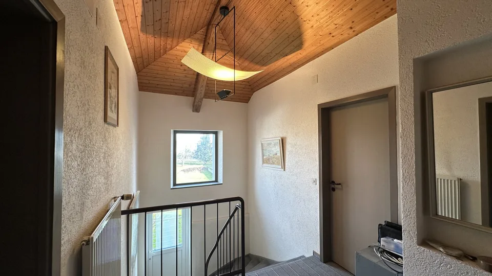 Casa in vendita con 3 appartamenti e grande terreno a Courgenay – foto 11 di 13