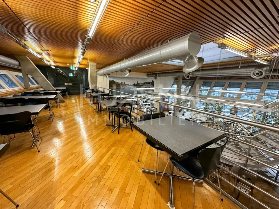 Lunch 5: Attività gastronomica di successo in una posizione premium urbana - Distretto 5 – foto 13 di 13
