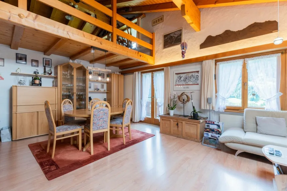 Grosszügige 5-Zimmer-Dachgeschosswohnung im Chalet Granit – Foto 7 von 13