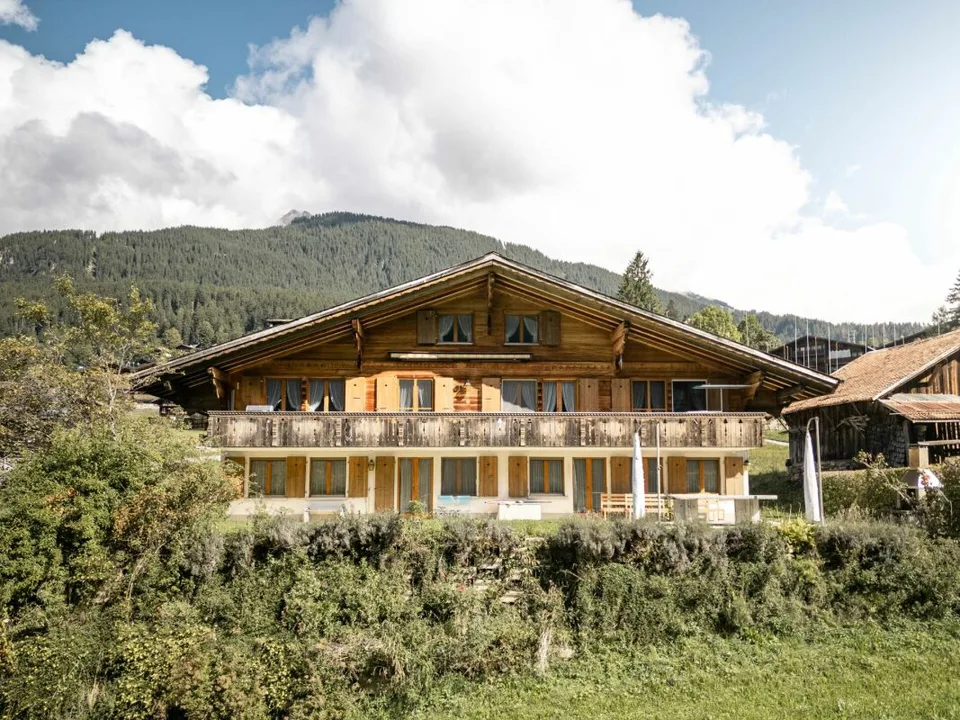 Grosszügige 5-Zimmer-Dachgeschosswohnung im Chalet Granit