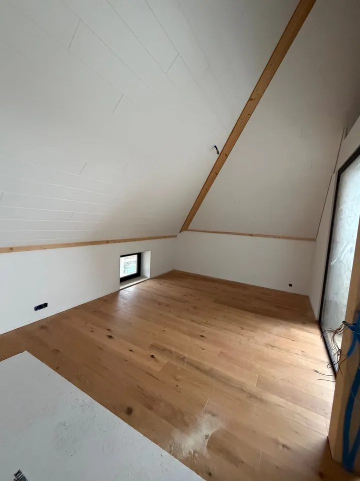Bright high-end duplex