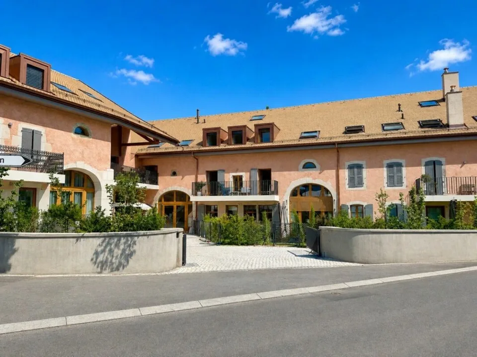 Appartement attique combles 5 pièces à Borex