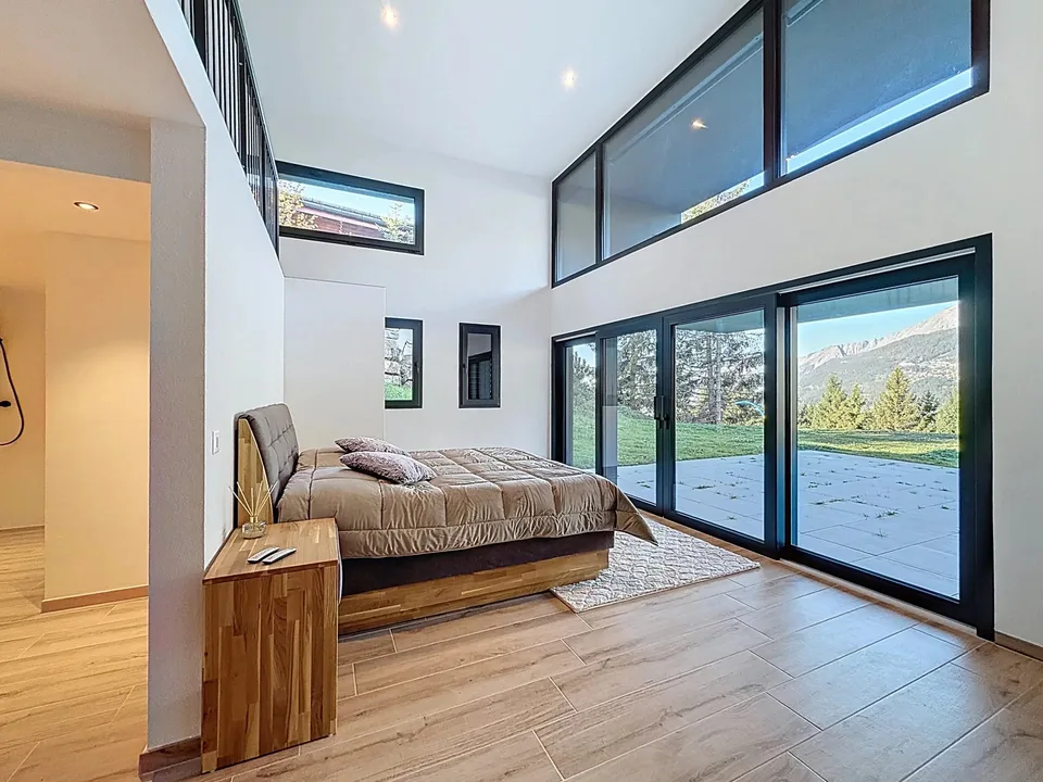 Außergewöhnliches Chalet mit Panoramablick auf die Berge – Foto 6 von 10