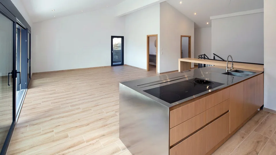Crans-Montana. Nuova casa indipendente di 5,5 locali dallo stile decisamente contemporaneo – foto 6 di 13