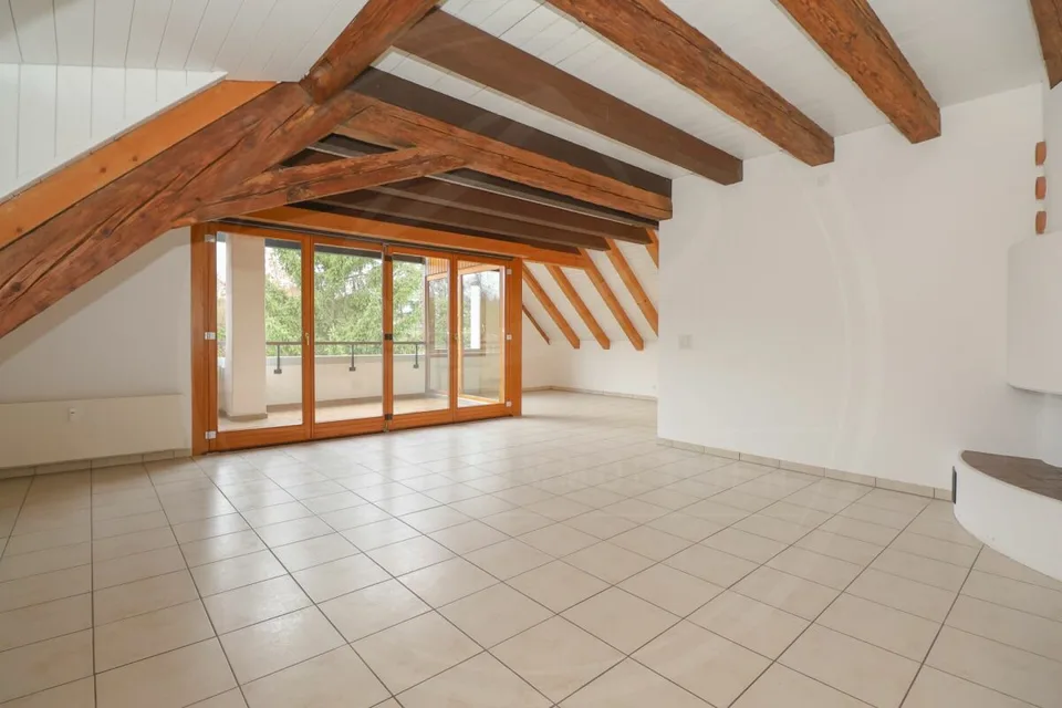 Appartamento duplex ristrutturato di 5½ stanze in vendita nello storico 'Schlössli' di Koblenz