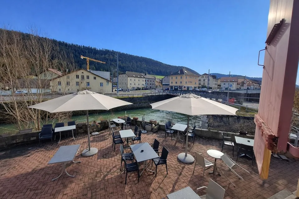 Maison d'habitation avec tea-room et magnifique terrasse, situation privilégiée