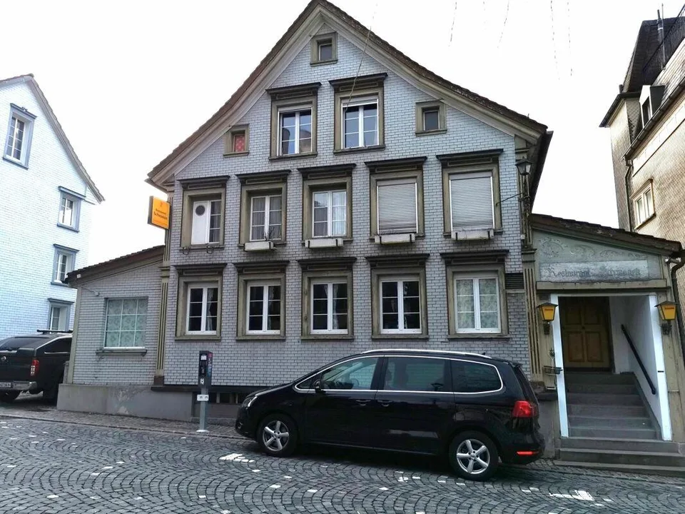 Zu verkaufen voll vermietetes Wohnhaus mit Restaurant im Zentrum von Herisau !