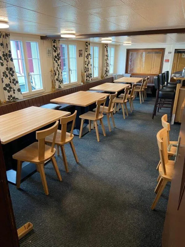 Zu verkaufen voll vermietetes Wohnhaus mit Restaurant im Zentrum von Herisau !