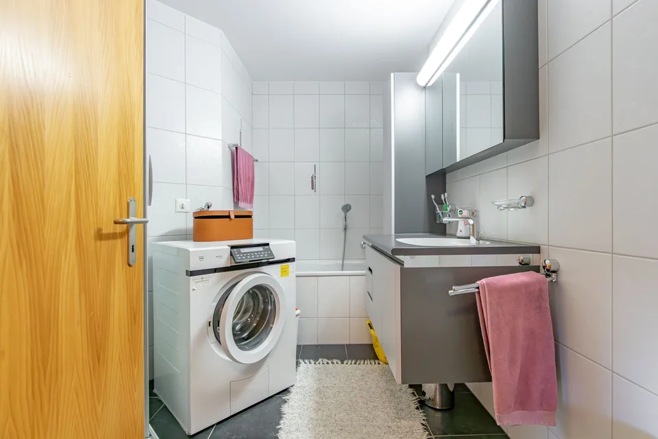 Exklusive 5.5-Zimmerwohnung in Grengiols – frisch renoviert & in Top-Zustand – Foto 12 von 14