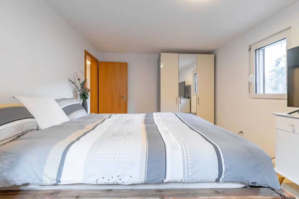 Exklusive 5.5-Zimmerwohnung in Grengiols – frisch renoviert & in Top-Zustand – Foto 6 von 14