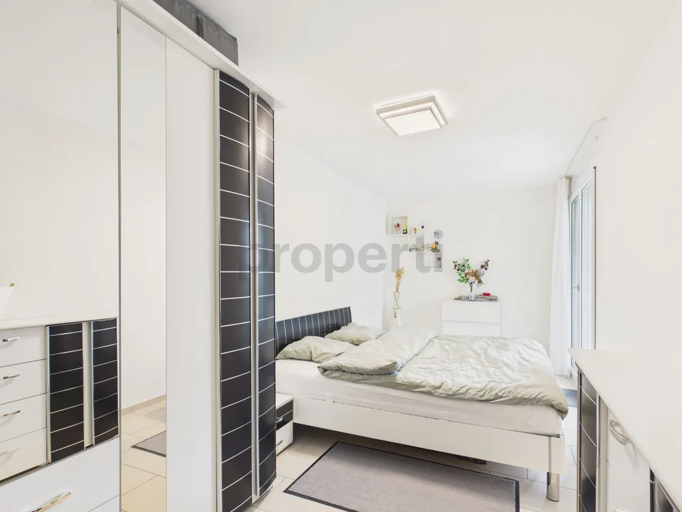 Moderne 5.5-Zimmer Wohnung mit 290m2 Garten in Wetzikon – Foto 7 von 13