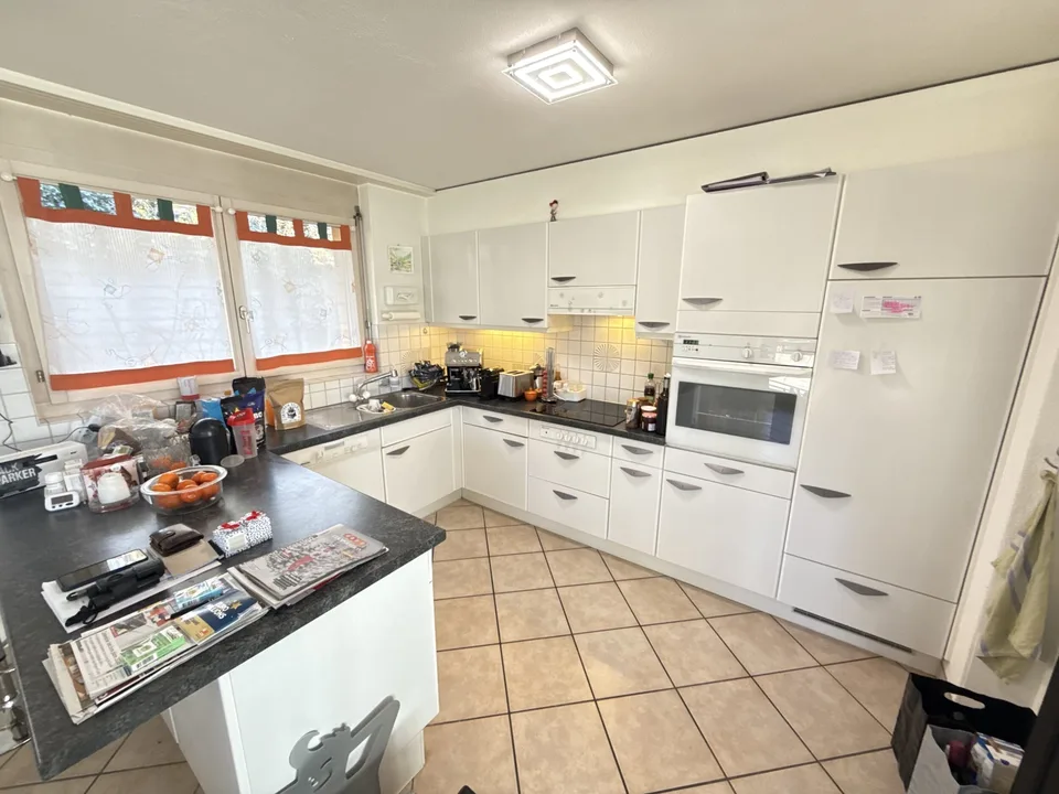Zu verkaufen in Delémont, 4,5-Zimmer-Haus in einer begehrten Nachbarschaft